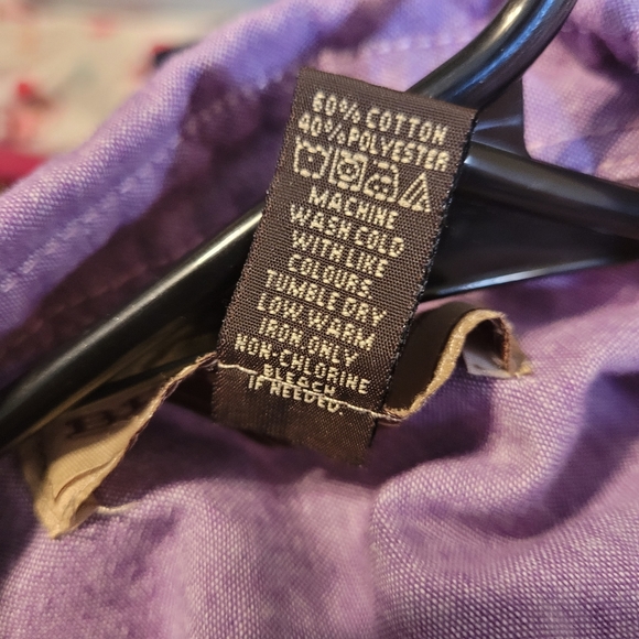 Brit & Brindle Sleeveless Button Down Top (SNAPS) - Picture 9 of 13